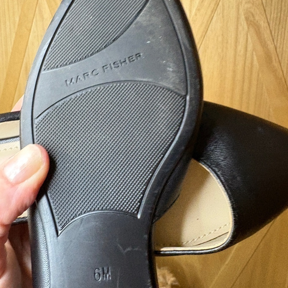 Marc Fisher Women’s Elegant Black Women's Flats Size 6M - Picture 5 of 5